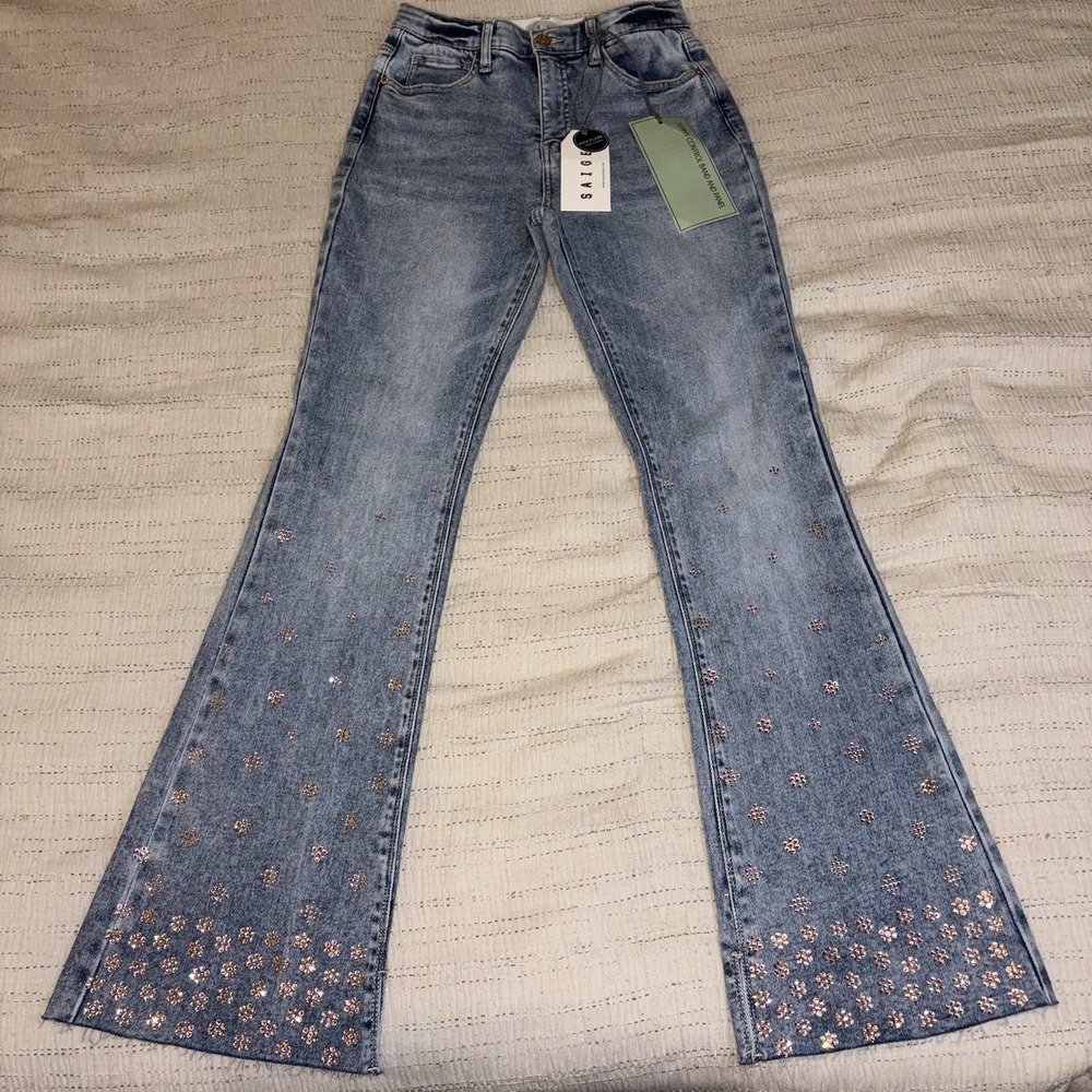 SAIGE Kick Flare Jeans Womens 5/27 Light Wash Rhinestone Bling Stretch Denim NWT